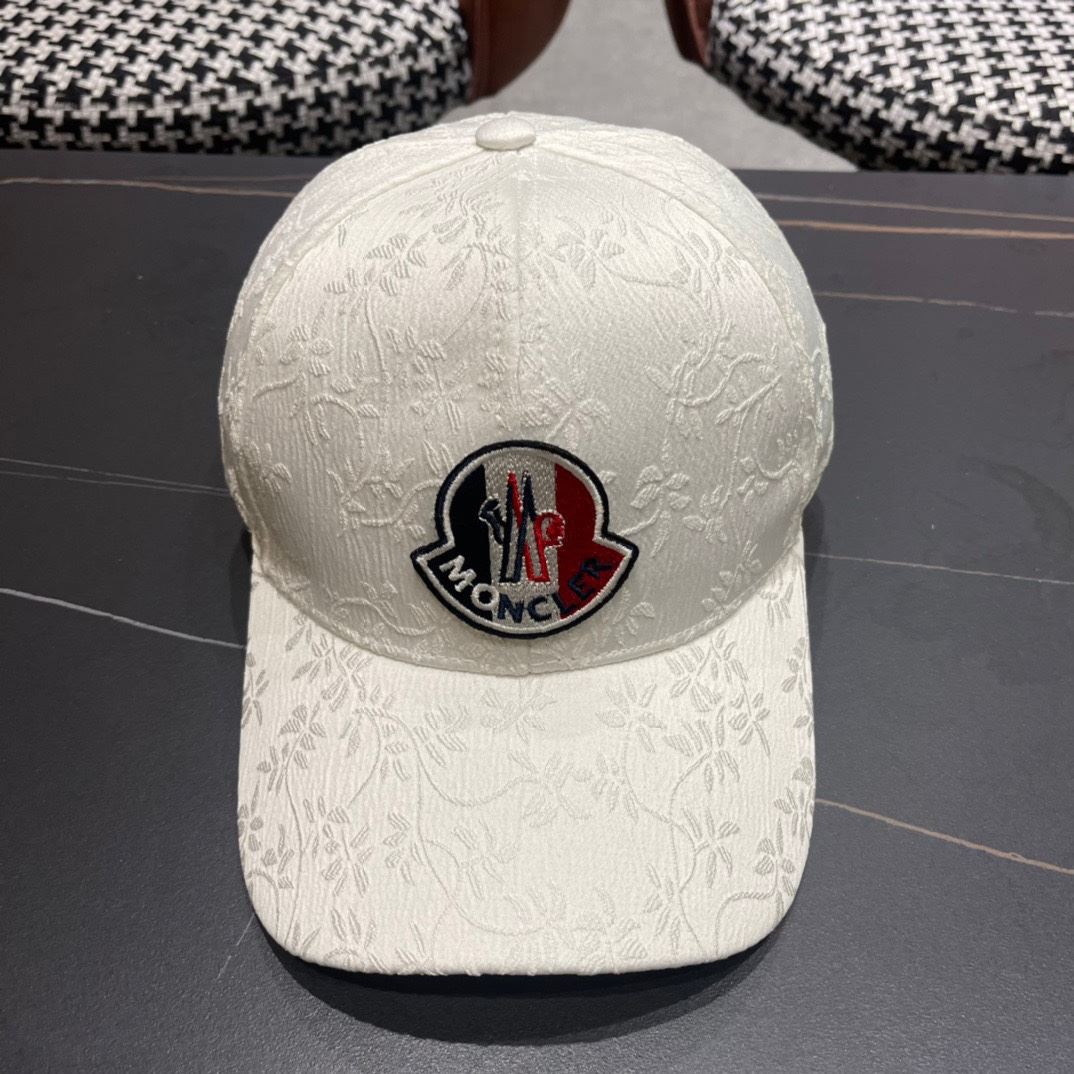 Moncler Caps